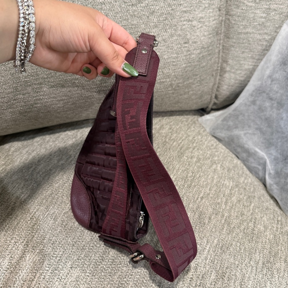 Fendi Burgundy Baguette Shoulder Bag with Silver Hardware - Picture 6 of 12